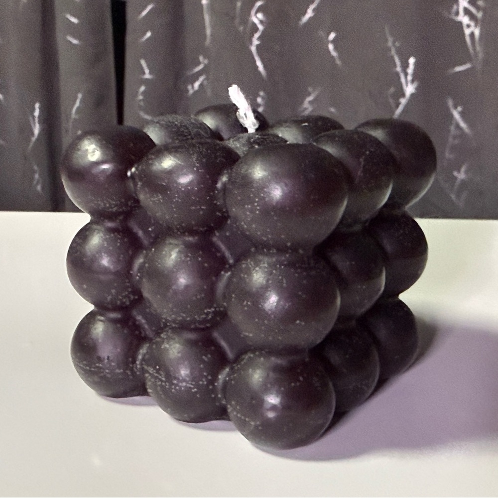🧚🏻♀️ Handmade Black Bubble Cube Candle Unscented Paraffin Wax 2.25”